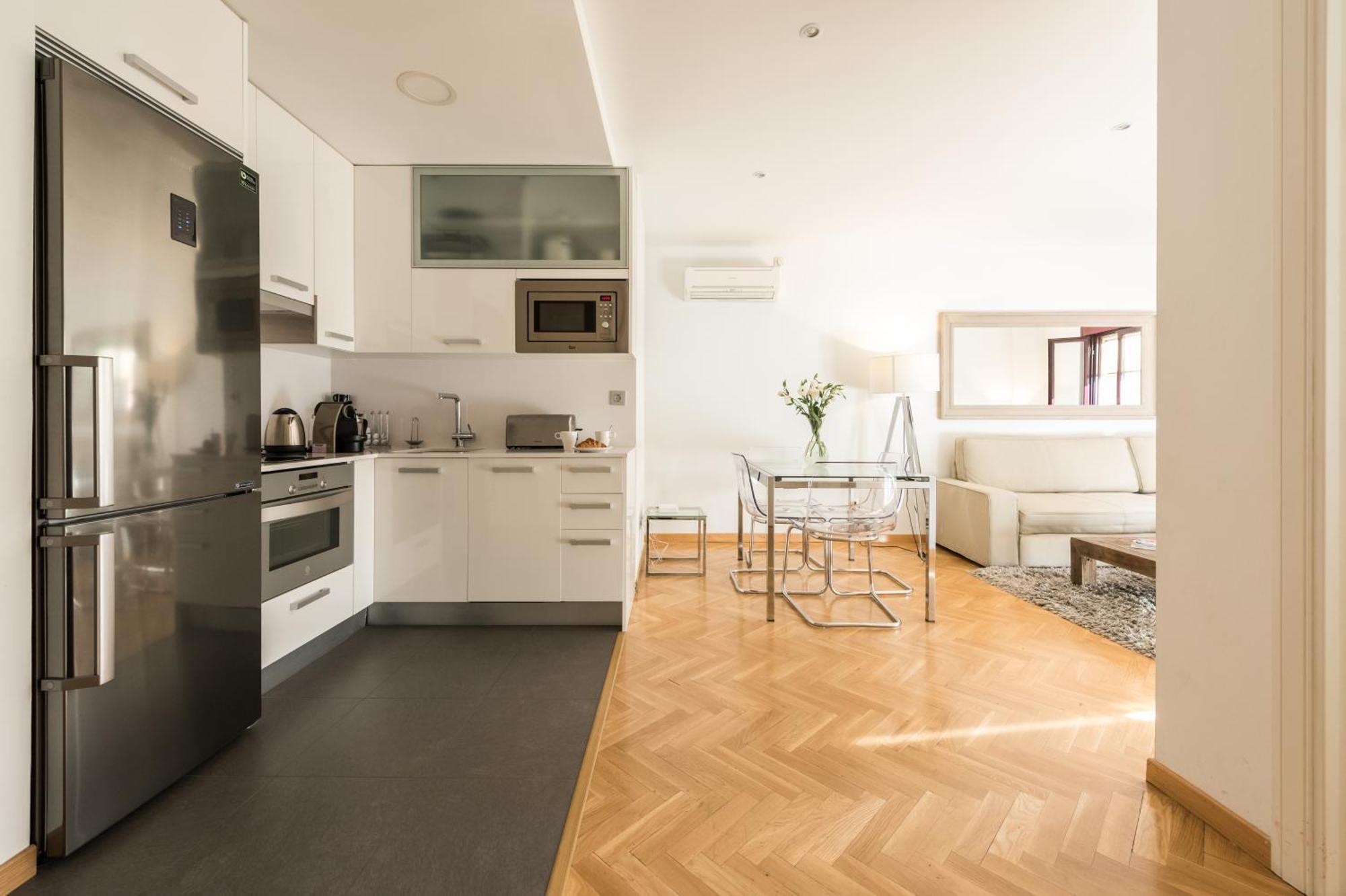 Downtown Urban Apartment Madrid Exterior photo